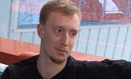 Вратарь «Горняка» Антон Тодыков в программе «Головой об лед»