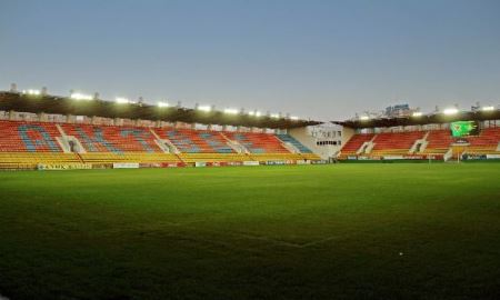 На каких стадионах играют наши футбольные клубы