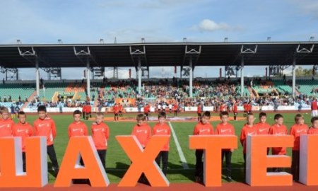 На каких стадионах играют наши футбольные клубы