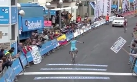 Видео финиша пятого этапа веломногодневки «Тур Страны Басков» с участием гонщиков «Астаны»