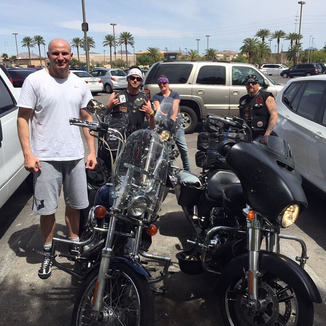 Американское турне сборной РК по боксу: От казахстанских бойцов кайфуют