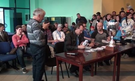 Видео со встречи «Иртыша» с болельщиками