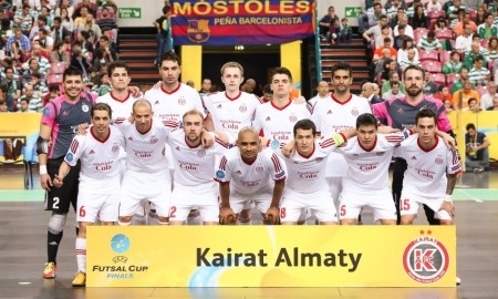 Фоторепортаж с матча финала Кубка УЕФА «Кайрат» — «Барселона» 3:2