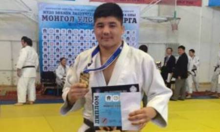 Этнические казахи, представляющие в мировом спорте другие страны