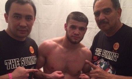 Руслан Мадиев одержал победу над Кристианом Сантибанесом