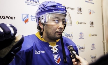 Досжан Есиркенов остаётся в «Торпедо»