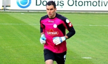 Армейский кошмар Низовцева, турецкий успех Лории или куда заносило наших футболистов