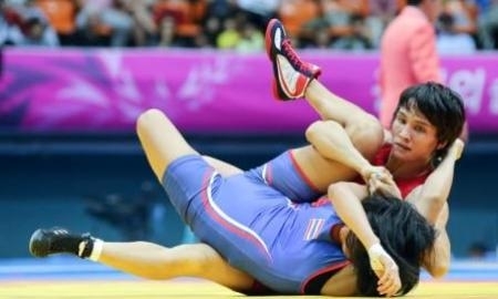 Две казахстанки включены в TOП-5 фаворитов чемпионата Азии по женской борьбе