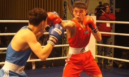 Четверо казахстанцев начали турнир в Минске с побед