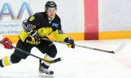 Защитник «Алматы» Дмитрий Тихонов продолжит карьеру в ВХЛ