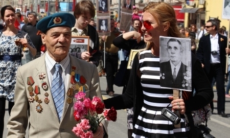 Казахстанский ветеран ВОВ совершил марш-бросок в Москве 