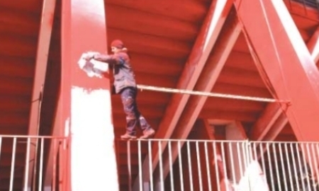 Центральный стадион построен в 1975 году. Капремонт делали в прошлом году