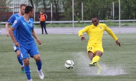 Уче Калу оформил хет-трик в День Рождения