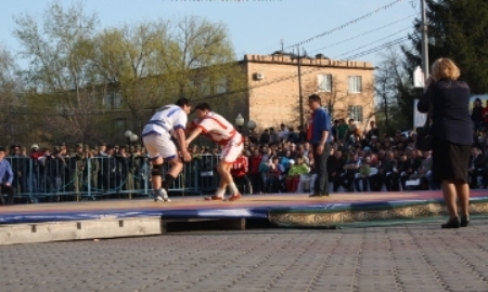 В СКО выбрали лучших борцов по қазақ күресі 