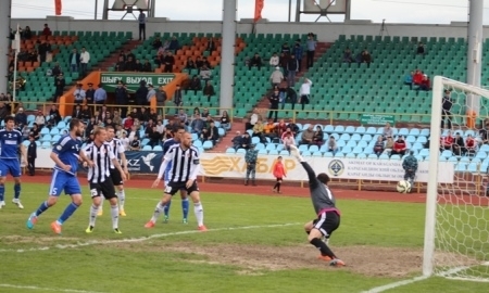 Матчи 13-го тура Премьер-Лиги посетили 19 700 зрителей