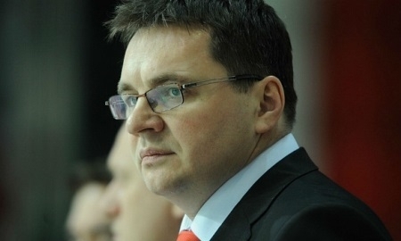 В «Барысе» гасят долги по зарплате