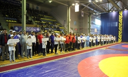 В Караганде прошло открытие VII летней спартакиады КЧС МВД РК