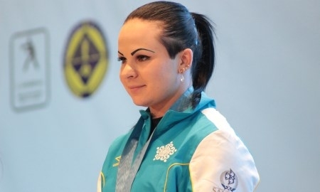 Победители первого дня турнира по тяжелой атлетике имени Анатолия Храпатого 