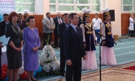 В Караганде прошел турнир по греко-римской борьбе памяти Владимира Ивановича Лепехи