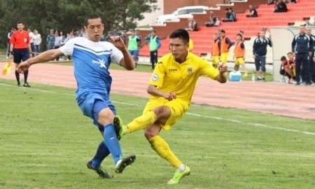 Матчи 14-го тура Премьер-Лиги посетили 24 500 зрителей