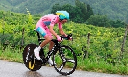 <strong> Фабио Ару выиграл второй этап подряд на «Джиро д’Италия»</strong>