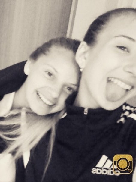 Юные футболистки Казахстана без формы