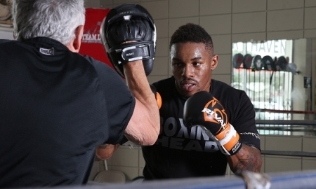 Фоторепортаж с подготовки Вилли Монро к бою с Геннадием Головкиным