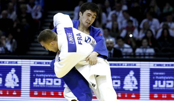 Два казахстанца вошли в ТОП-5 фаворитов чемпионата Азии по дзюдо