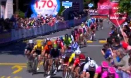 Видео финиша 17-го этапа велогонки «Джиро д’Италия» с участием гонщиков «Астаны»