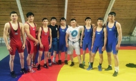 Сборная Казахстана отправилась на чемпионат Азии среди кадетов