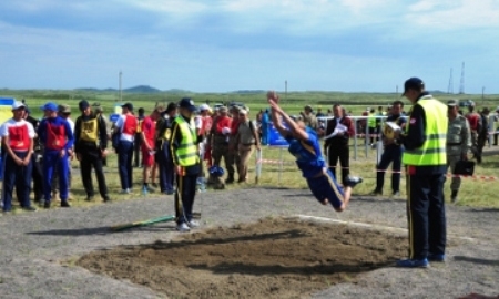 Участники военно-патриотического сбора «Айбын» бьют рекорды по спортивным дисциплинам