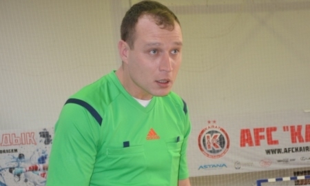 Казахстанский арбитр на матче Беларусь — Франция