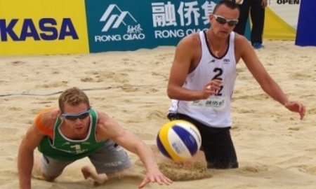 Казахстанская пара неудачно выступила на турнире по пляжному волейболу