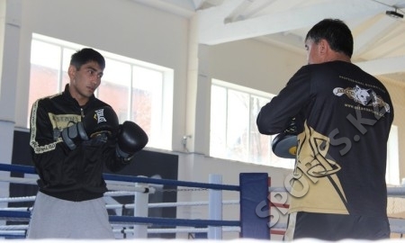 Фоторепортаж с открытой тренировки «Astana Arlans»