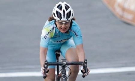 Федерация велоспорта РК заявляет об отсутствии связи расторжения контракта с Анной Соловей и ее сменой гражданства