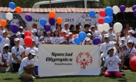 В Алматы открылся летний спортивно-оздоровительный лагерь для атлетов «Special Olympics»