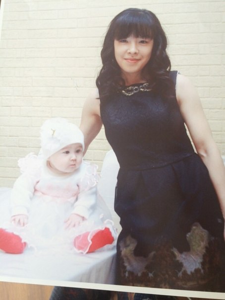 Представительницы казахстанской борьбы без формы