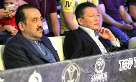 Тимур Кулибаев и Карим Масимов на финале WSB «Astana Arlans» — «Cuba Domadores»