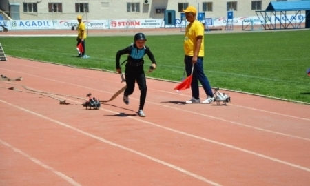В Таразе стартовал V открытый летний чемпионат РК по пожарно-спасательному спорту среди юношей
