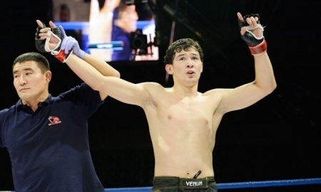 Казахстанский боец MMA Дамир Исмагулов посвятил свою победу памяти брата