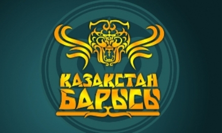 Президент РК вручил победителю «Қазақстан Барысы» Бейбыту Ыстыбаеву золотой «Тайтұяқ»