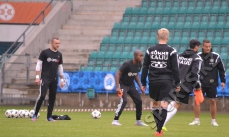 Фоторепортаж с предыгровой тренировки «Нымме Калью»