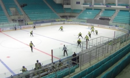 «Темиртау» уверенно обыграл «Снежных Барсов»