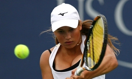 Юлия Путинцева уступила Йоханне Ларссон в Бостаде 