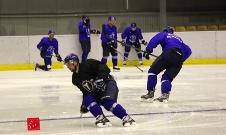 Новички «Торпедо» определились с игровыми номерами