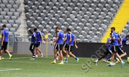 Фоторепортаж с предыгровой тренировки «Астаны»