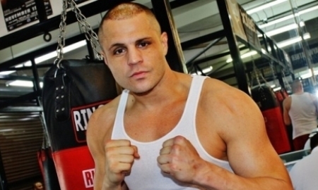 TOP-5 боев соперника Бейбута Шуменова — Би Джея Флореса