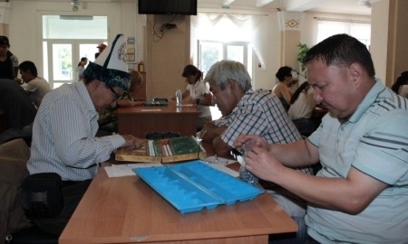 В Караганде проходит республиканский чемпионат по тогызкумалаку среди людей с ограниченными возможностями