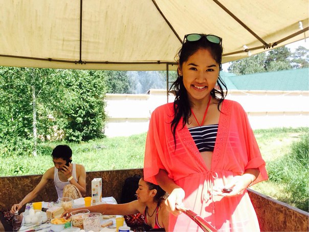 Велогонщицы «Astana-Acca Due» без формы