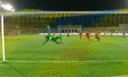 Видео гола Бауыржана Исламхана в матче Лиги Европы «Кайрат» — «Абердин»